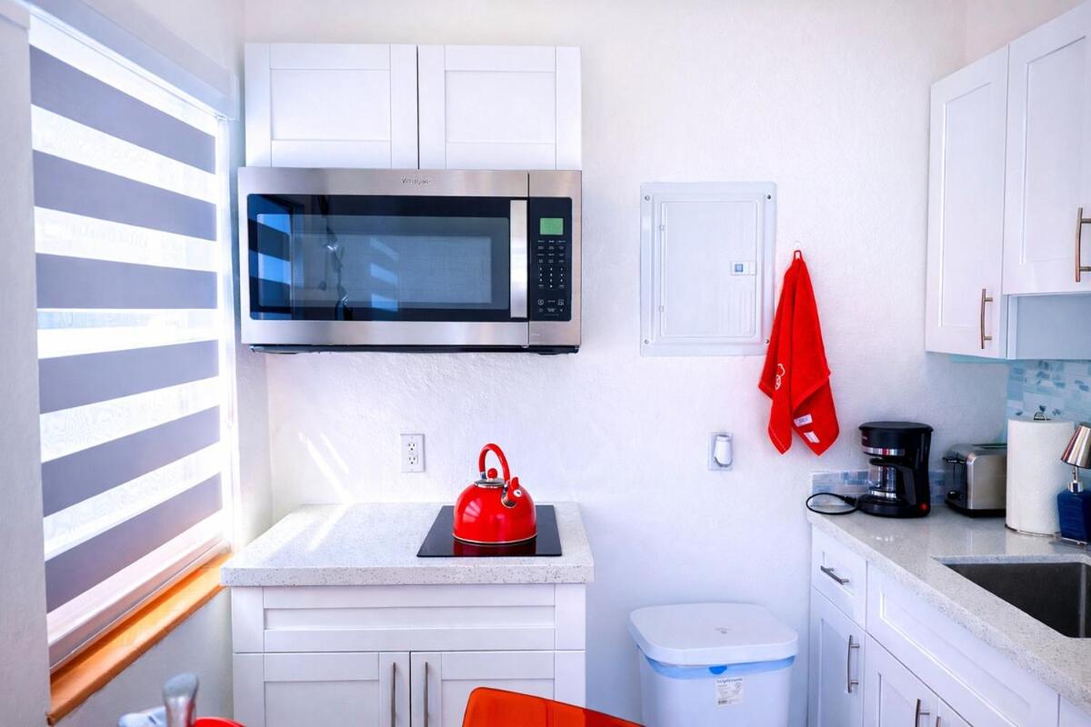 Villa Clara EPIC-Little Havana - 4