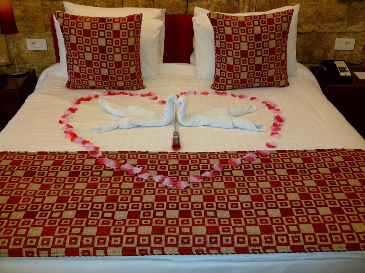 Monoberge Hotel photo