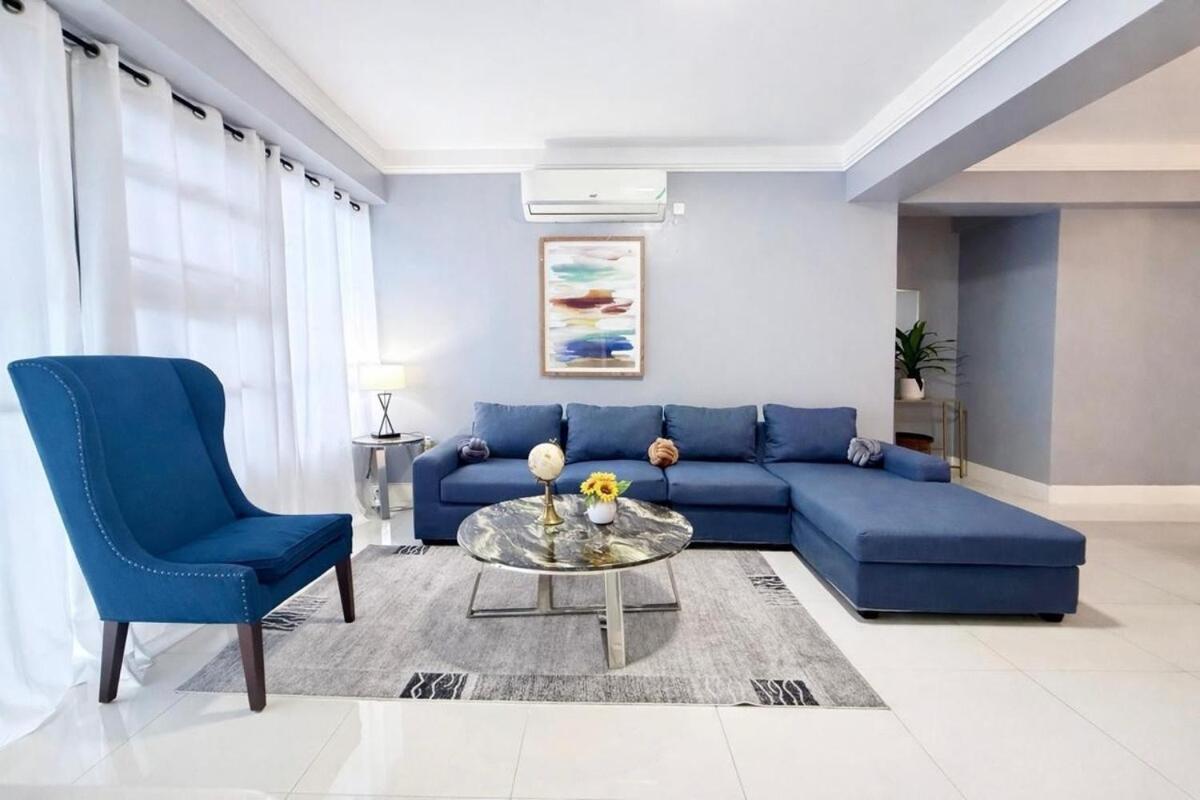 Paradise Haven at 20 South Ave Roof top pool - 5