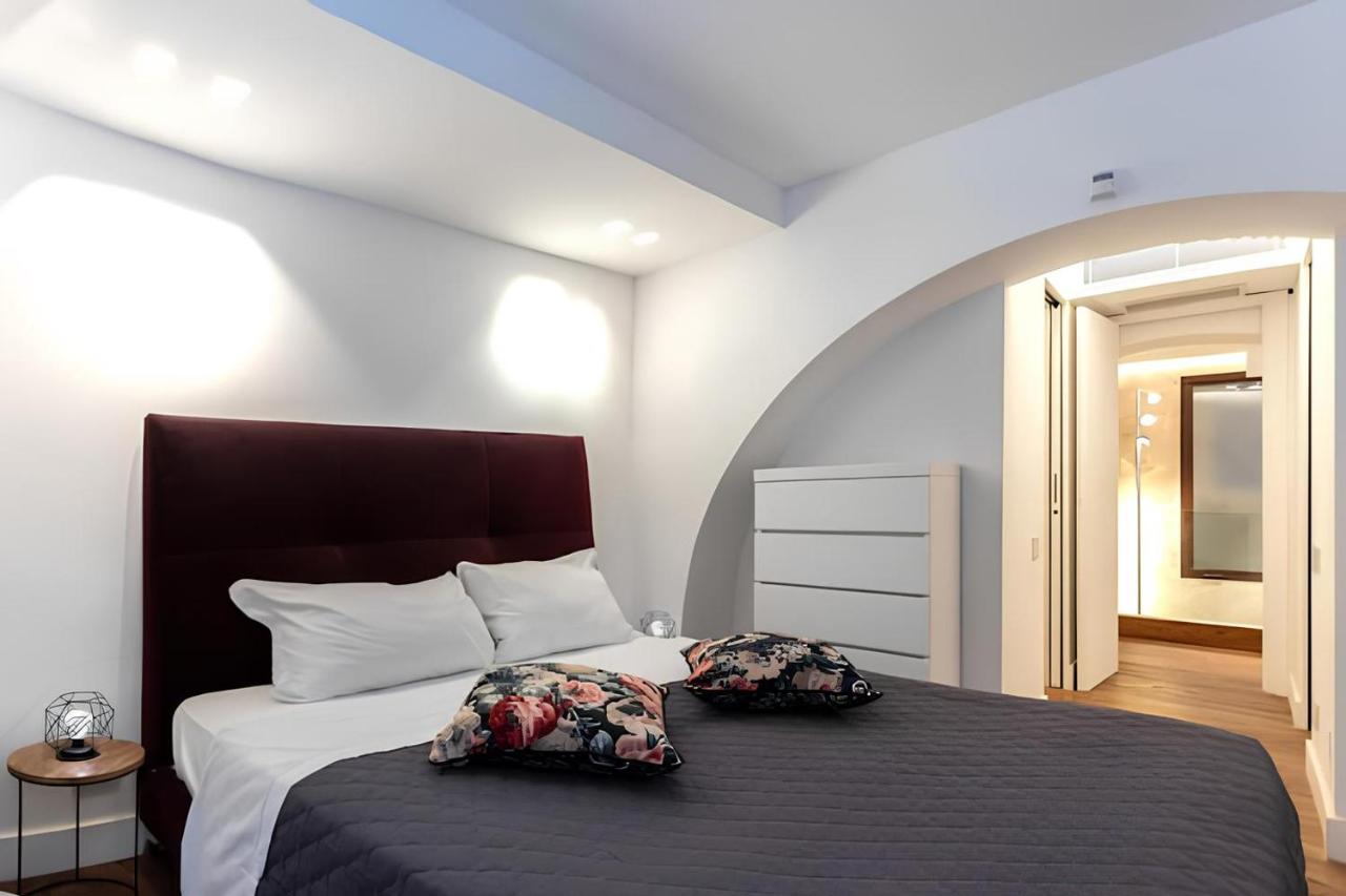 Vatican Luxury Home - 2