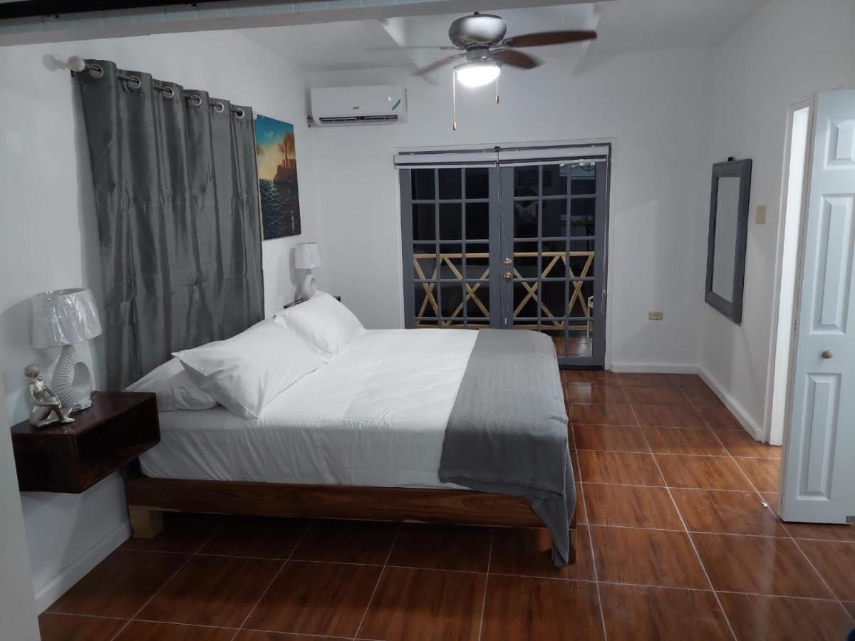 Tim Pappies Nature Lodge - Alex's Place - 2