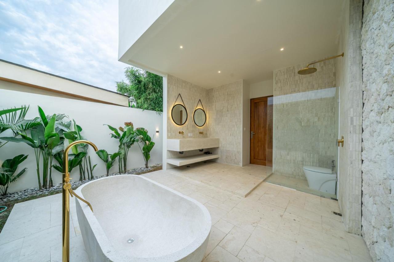 Modern 3BR Villa in Central Uluwatu Walk to beach - 2