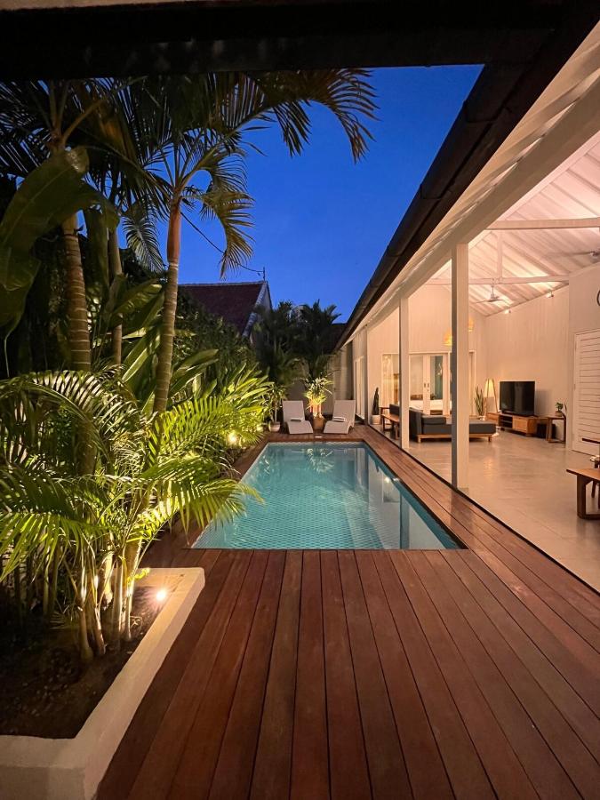 Casa Oliva - Tropical Pool Villa on Trendy Seminyak Eat Street - 4