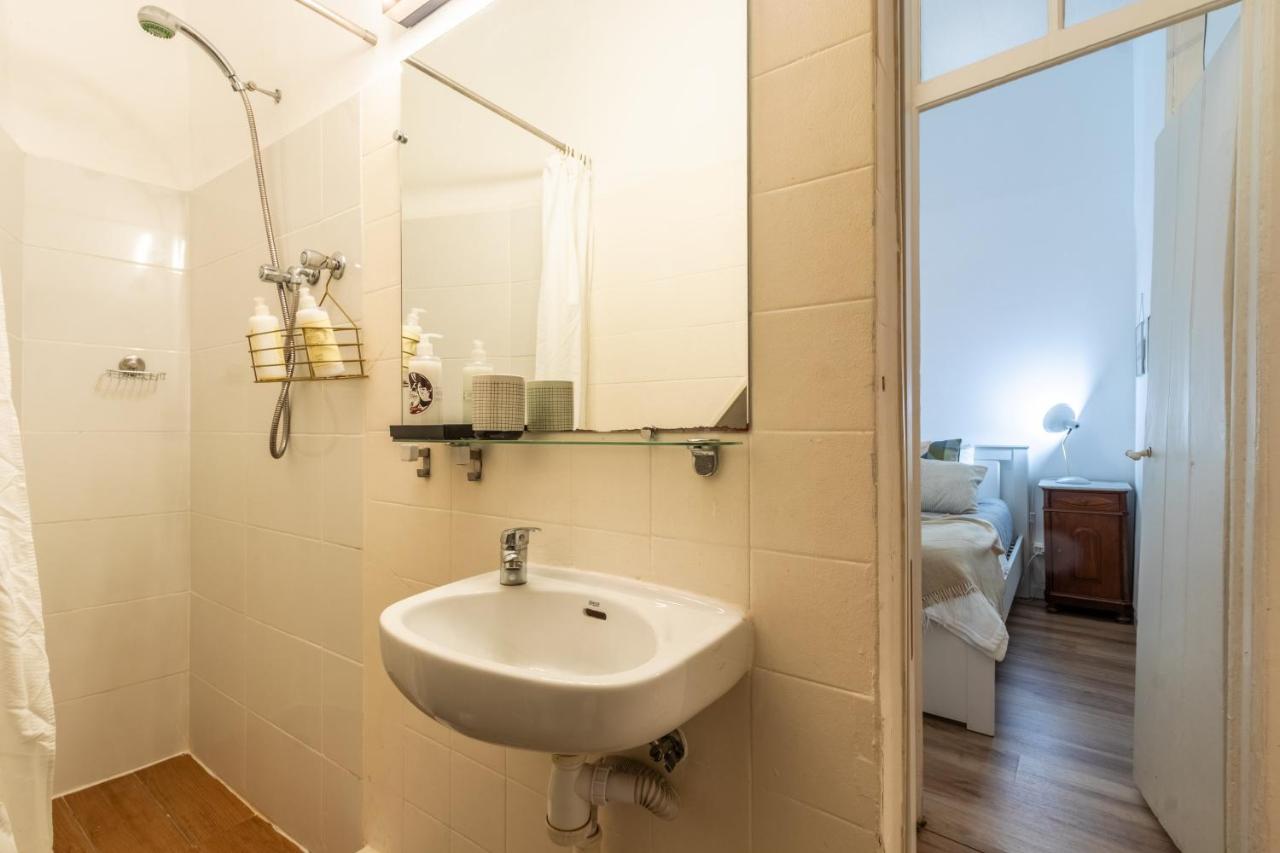 A sua Pequena Casa perto de Santos Art District - 4