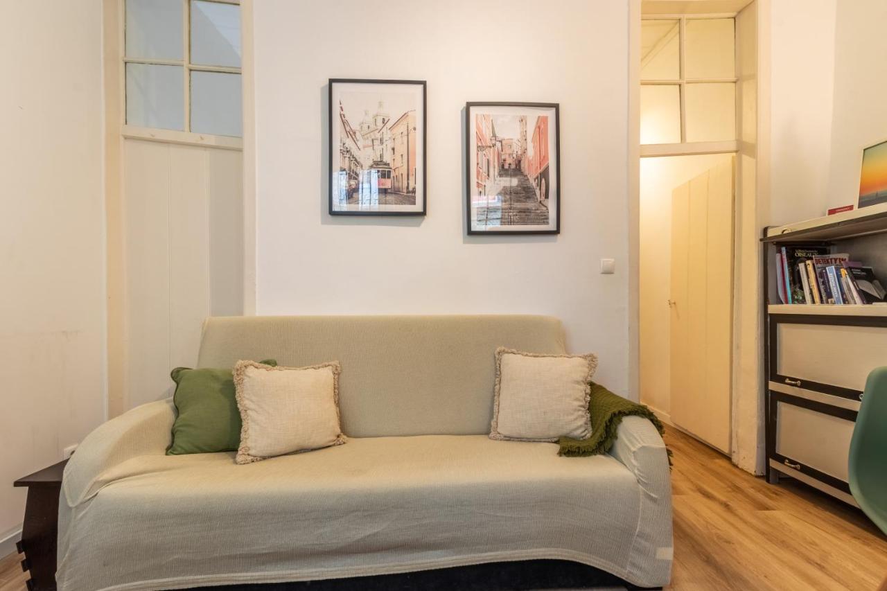 A sua Pequena Casa perto de Santos Art District - 2