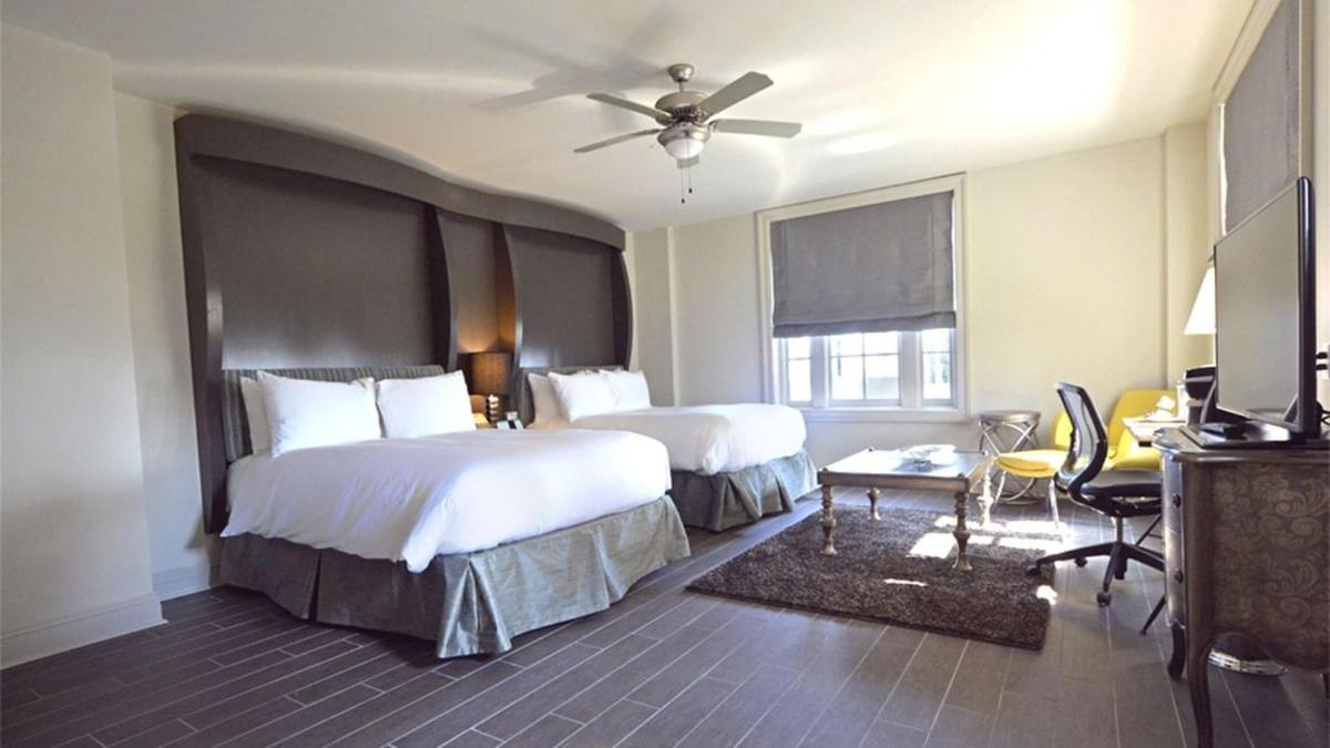 White House Hotel — photo 10