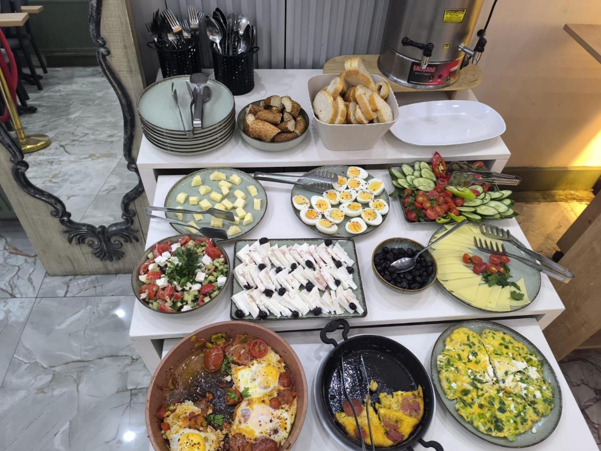 Grand Rafinn Boutique Hotel - 4