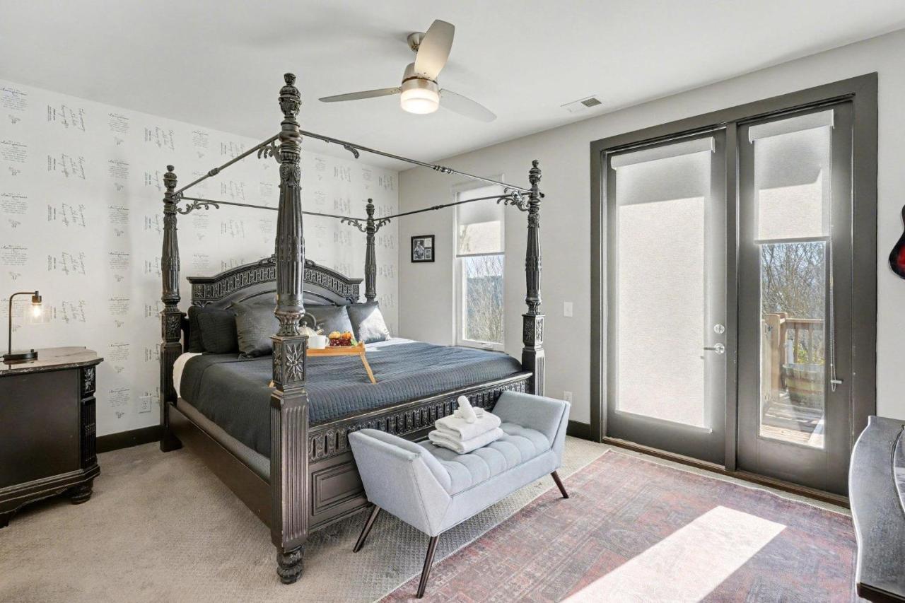 Skyline View-Patio & Fire Pit-Mins to Germantown - 2