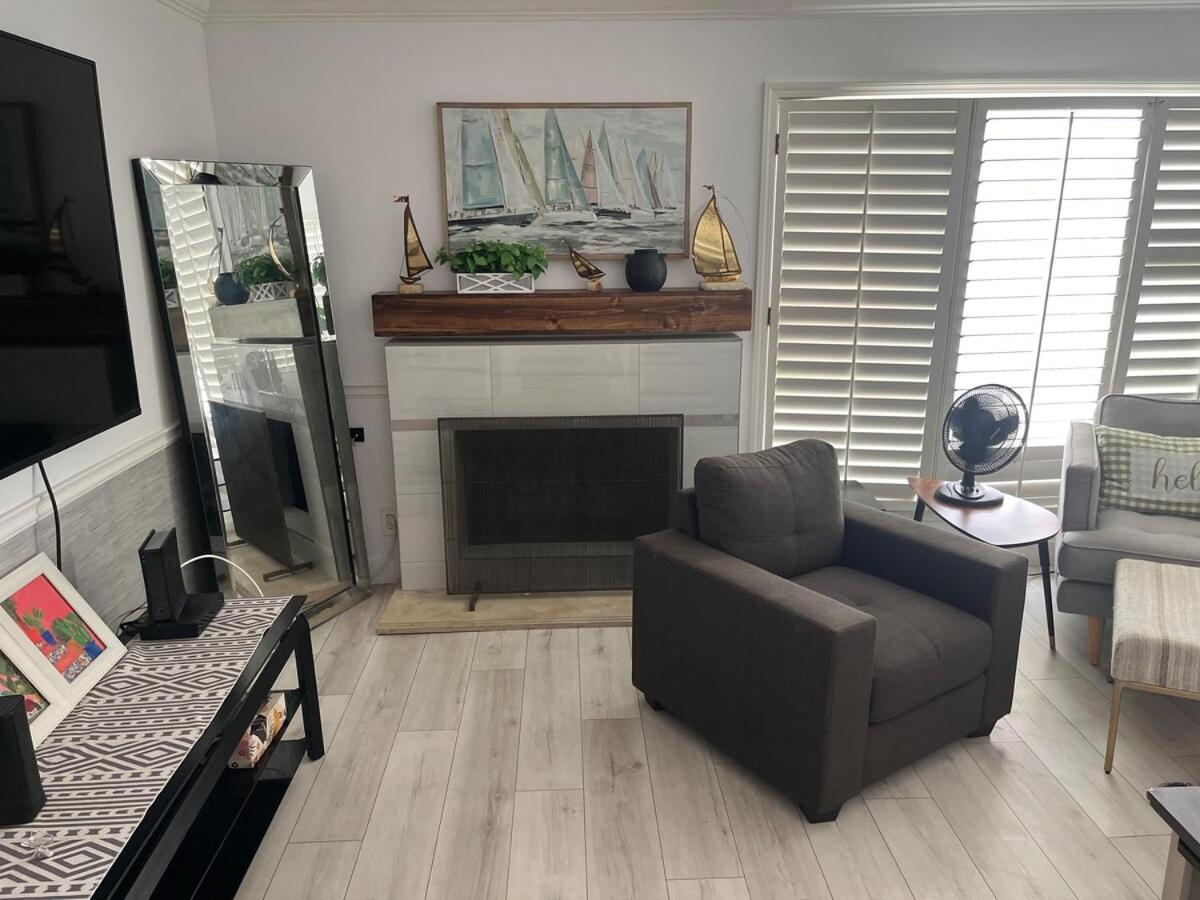 Beach Sweet condo home - 5