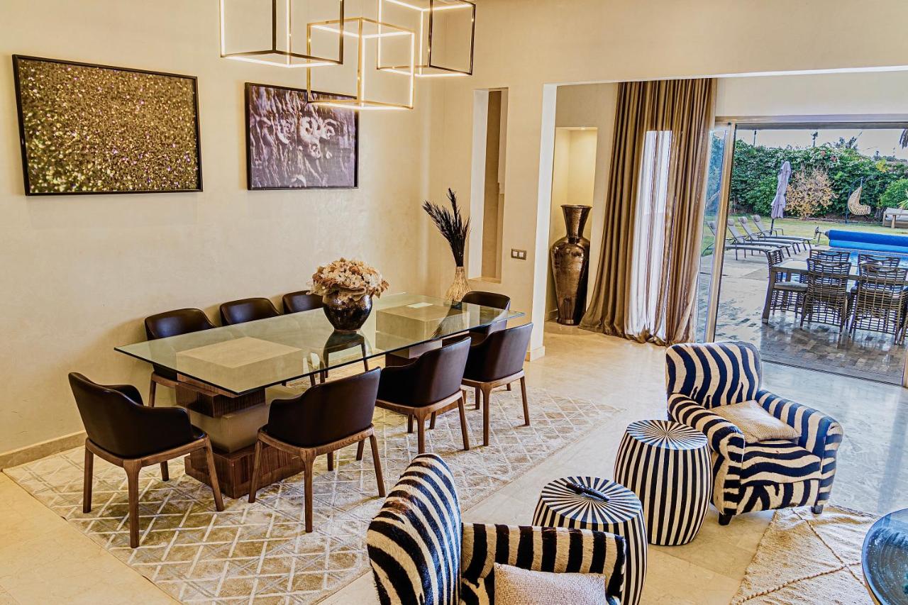 Heated Pool Villa - 4