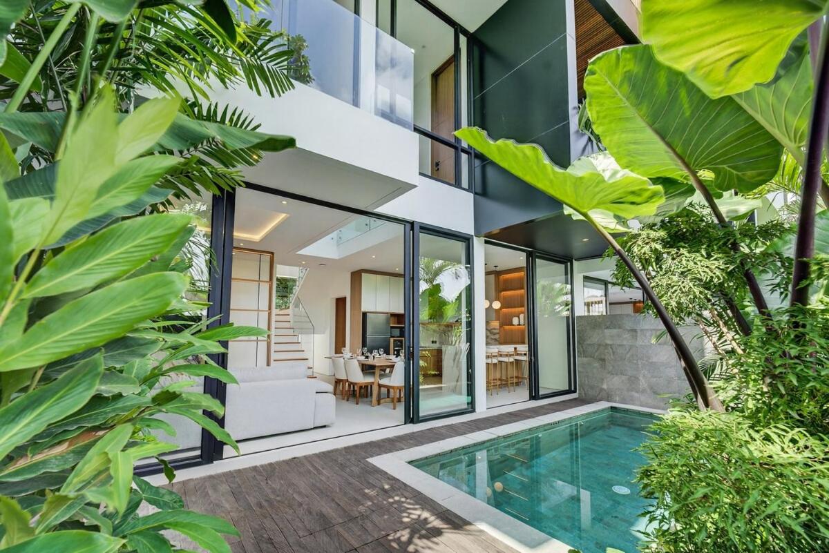 Las Olas 3BR Walking Distance to Cemagi Beach