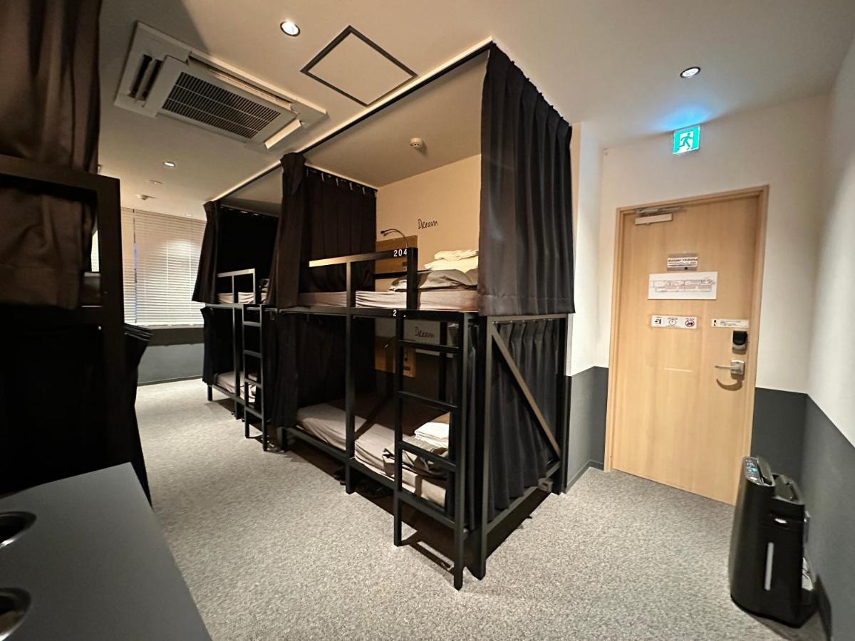 White Hostel Shinsaibashi - 5