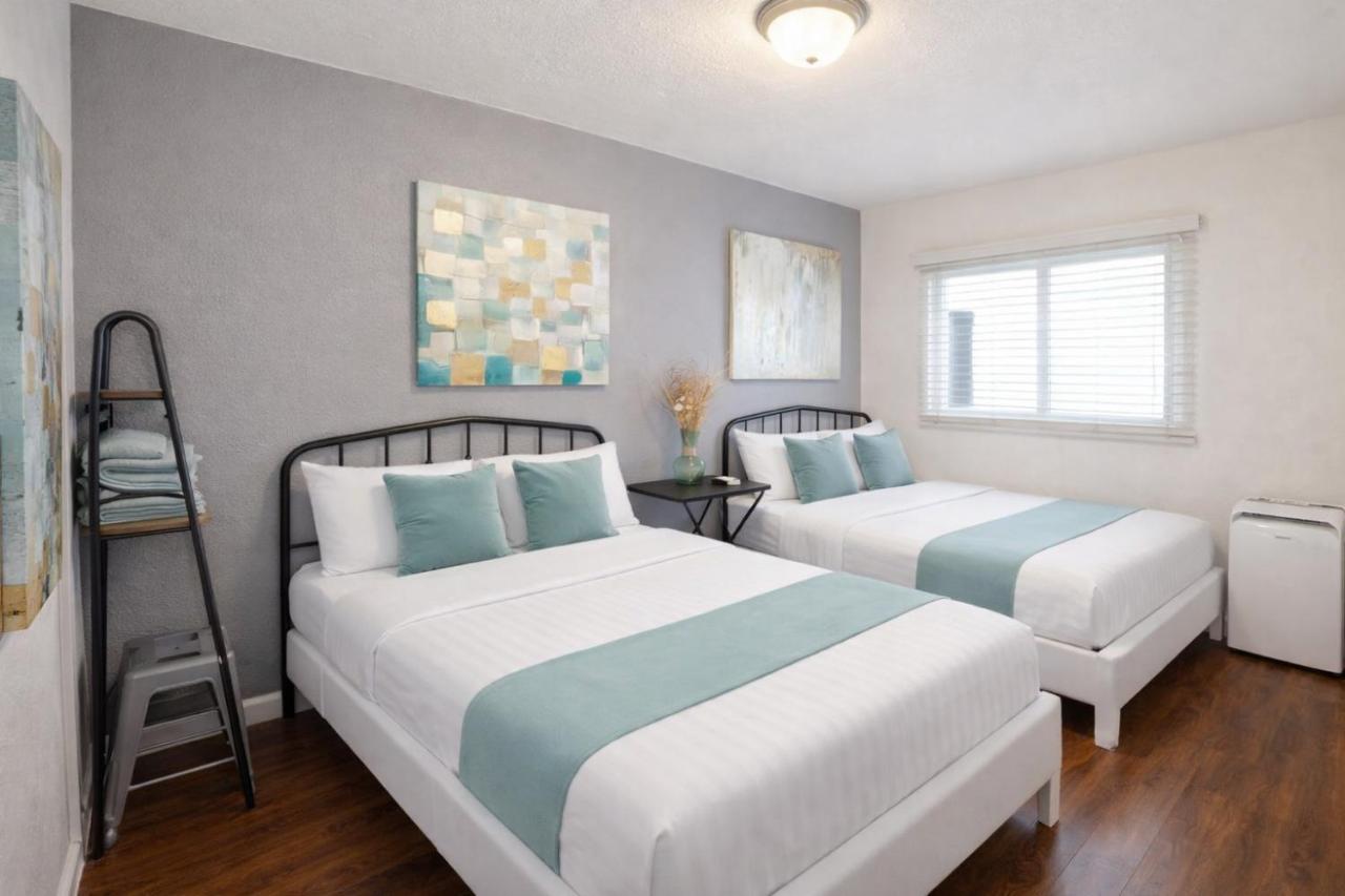 Charming Studio in the Heart of Hollywood