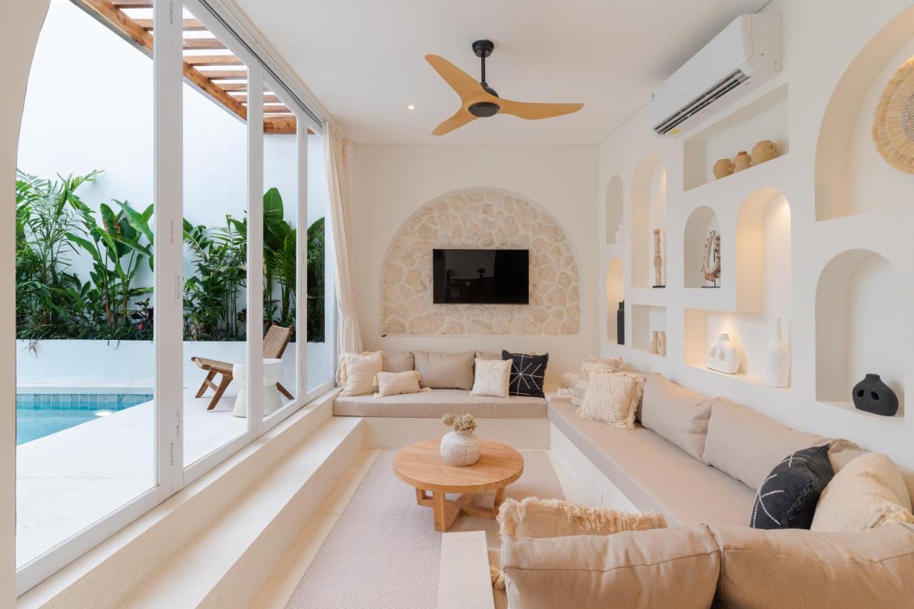 Stylish 2BR Mediterranean Villa Bingin