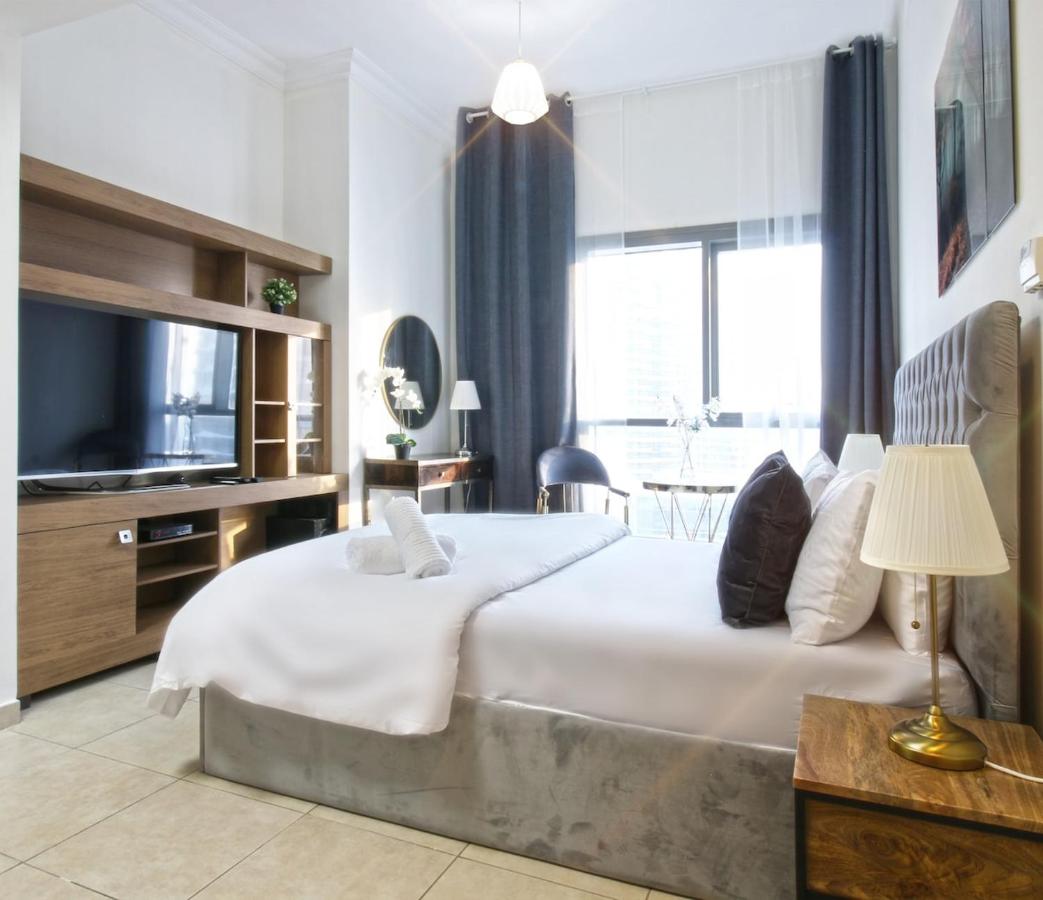 Studio - Dubai Marina - Partial Marina View Z1104 - 2