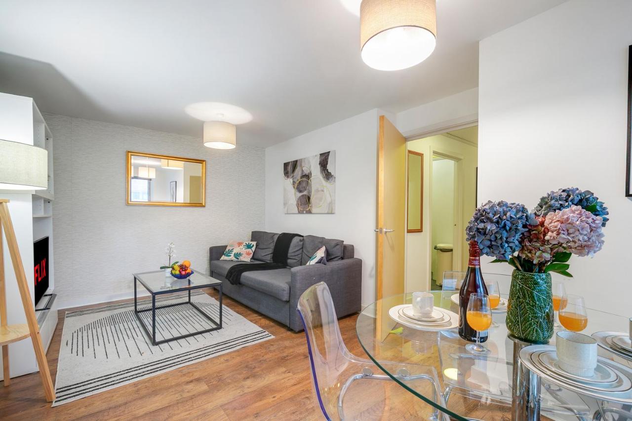 Central 1BR Full Bath near Farringdon for 4 - 4