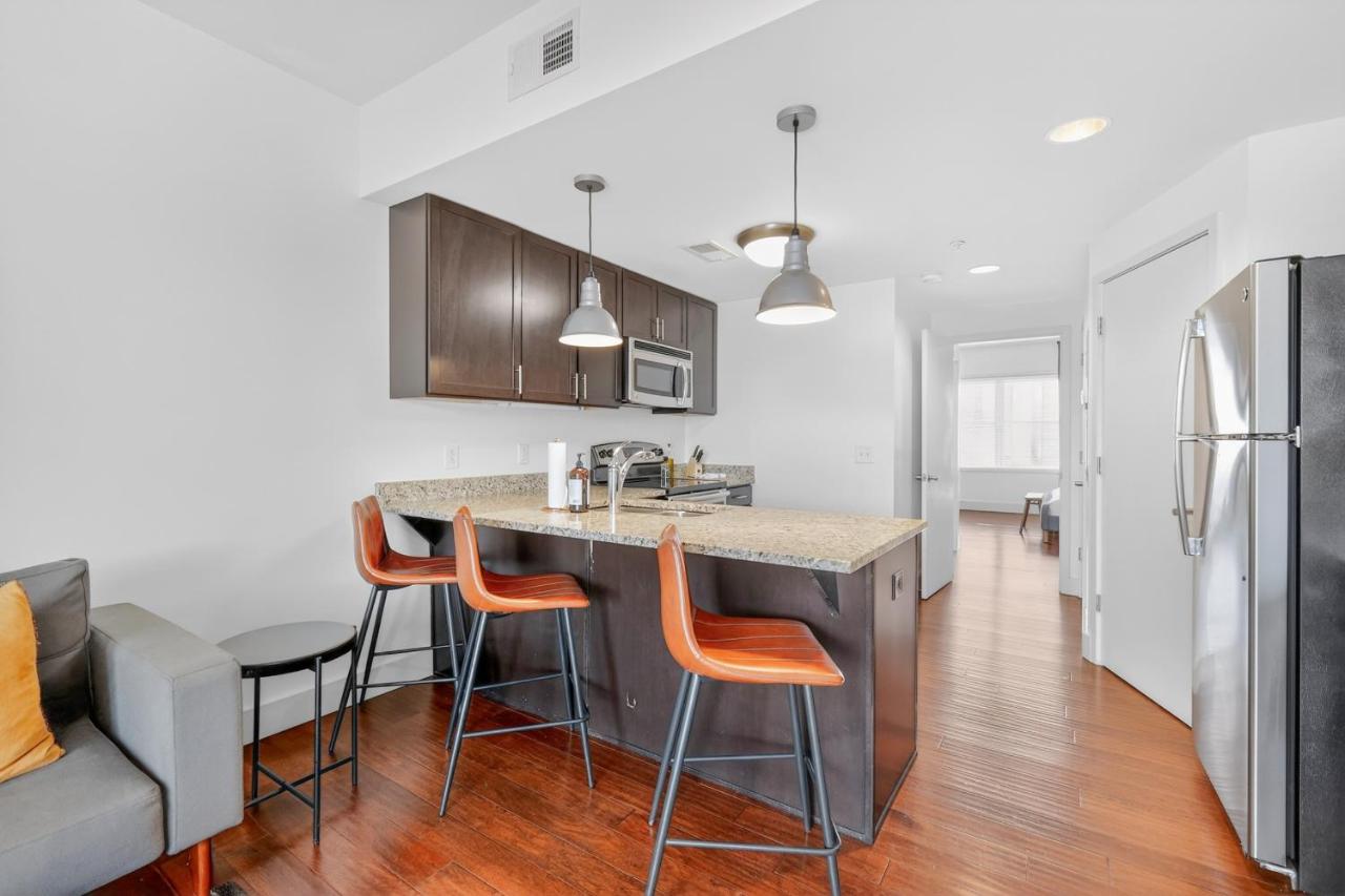 Heart of 12 South, balcony , Park FREE - #8 - 2