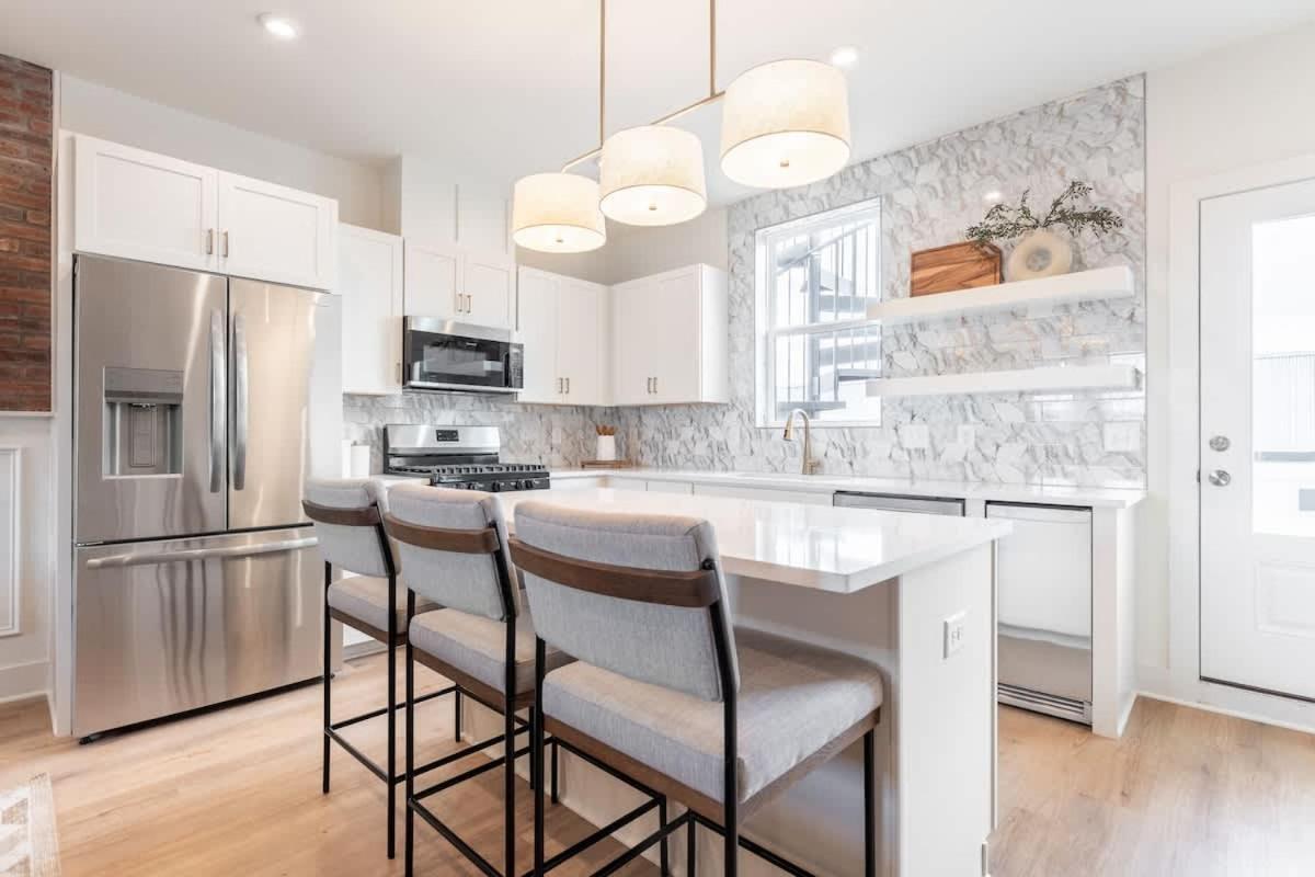 Notes of Nashville - 2