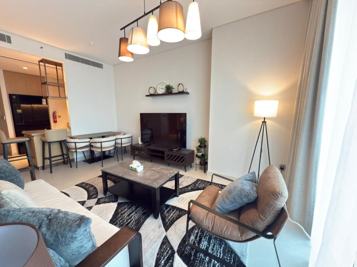 Luxurious 2 Bedroom Apt in VDM Residences - Full Burj Khalifa View - 4