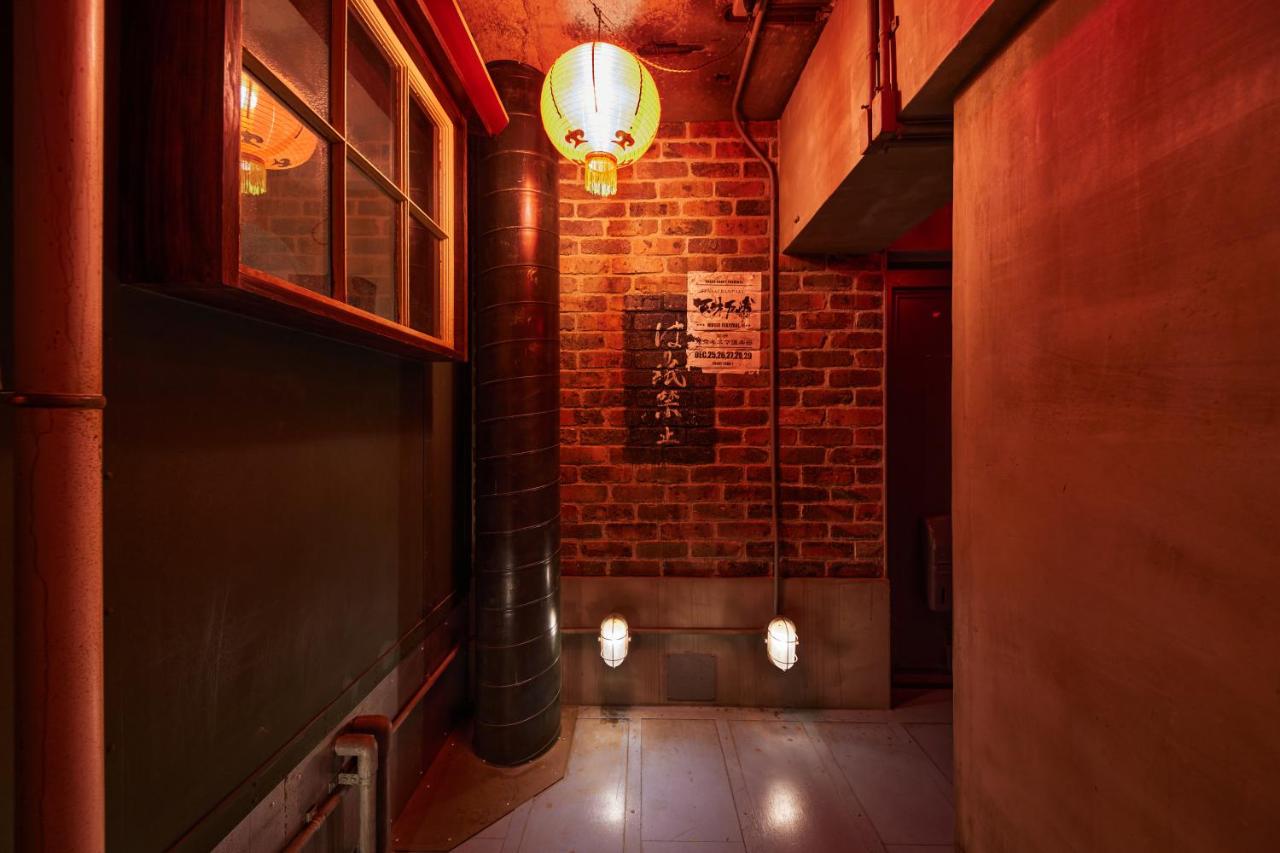 Tombori Shukuhakushitsu 203 - 4