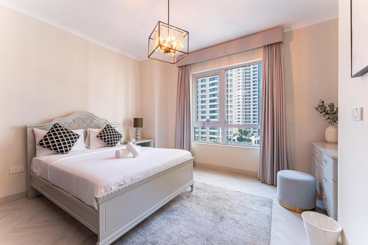 HAVN - 2 Bed in The Residences, Burj Khalifa View - 2