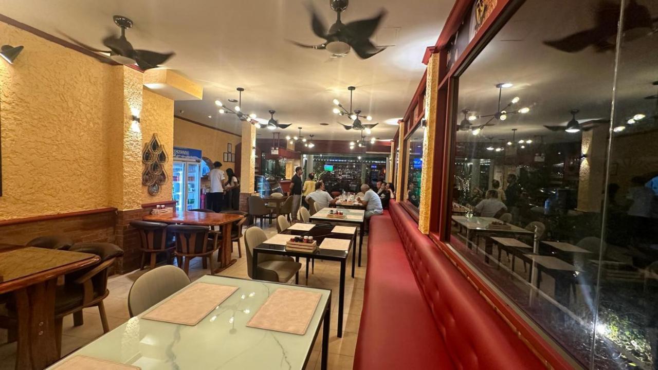 Taj Palace Patong Beach - 4