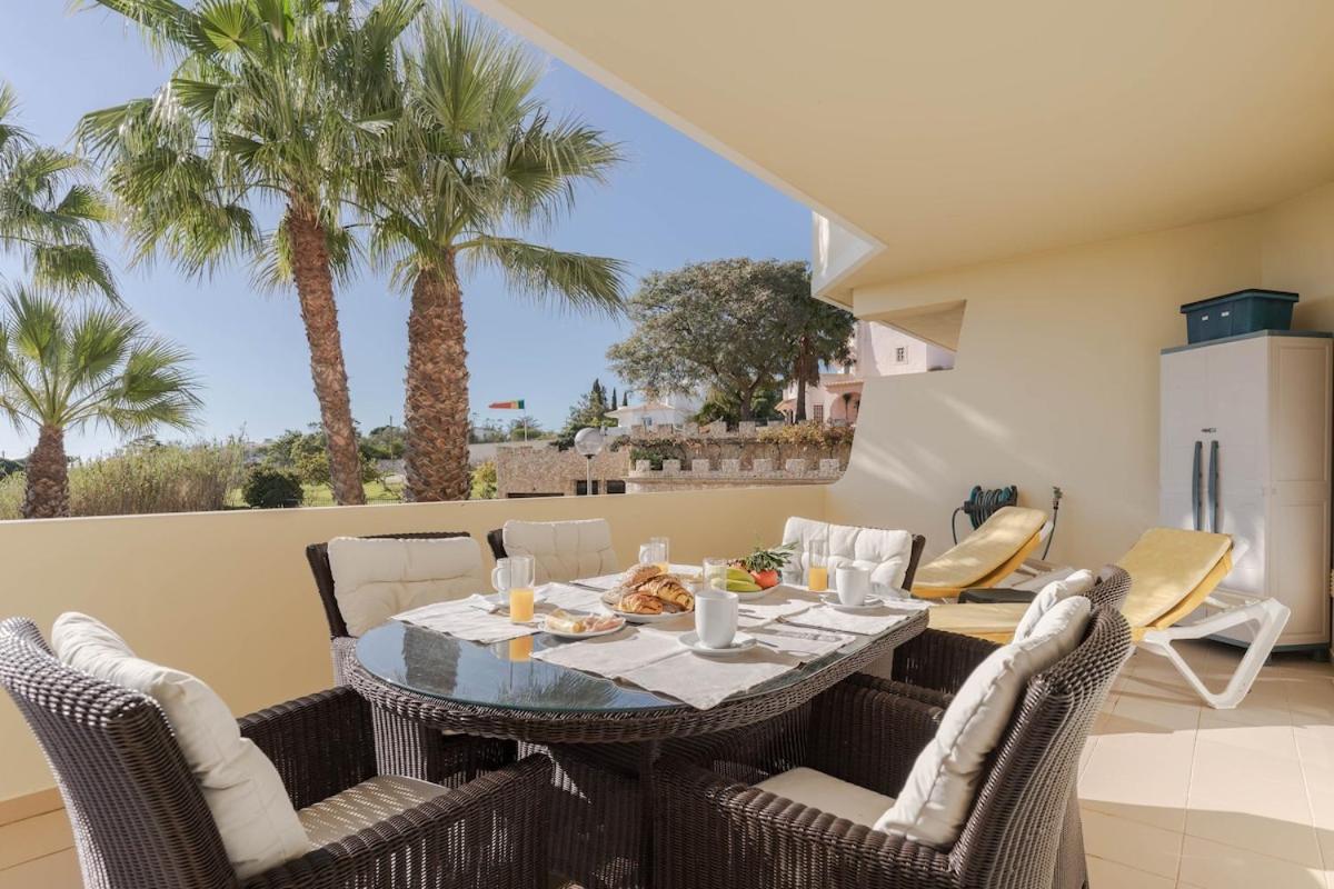 Palm Breeze Retreat in Albufeira w Pool and Balcony by Lisbeyond - 5
