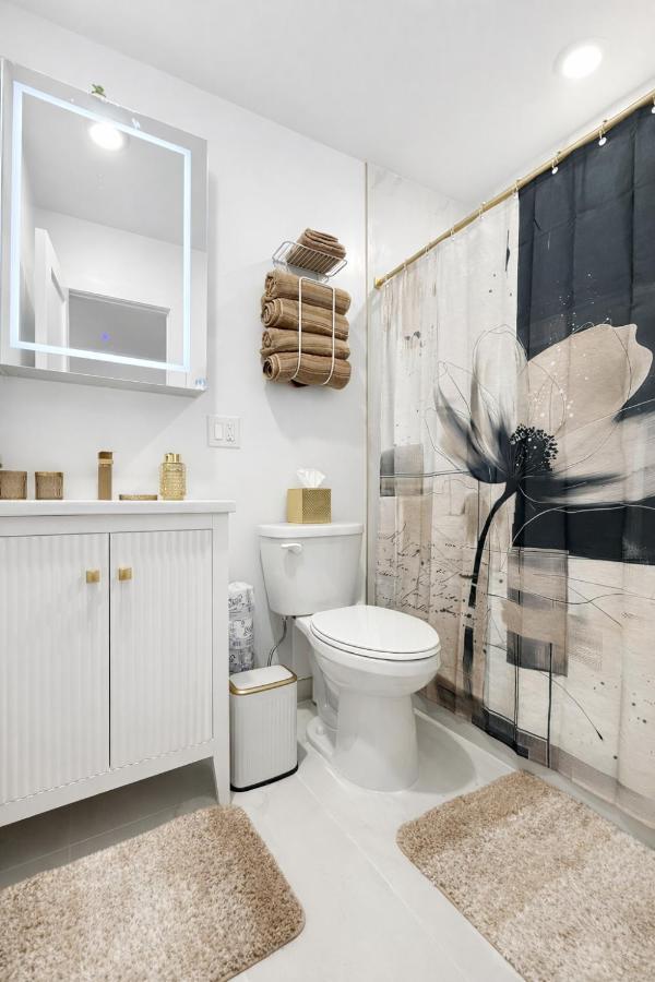 Luxury Hoboken Getaway - 15 Minutes To NYC - Walk To Transit - Great Location - 5