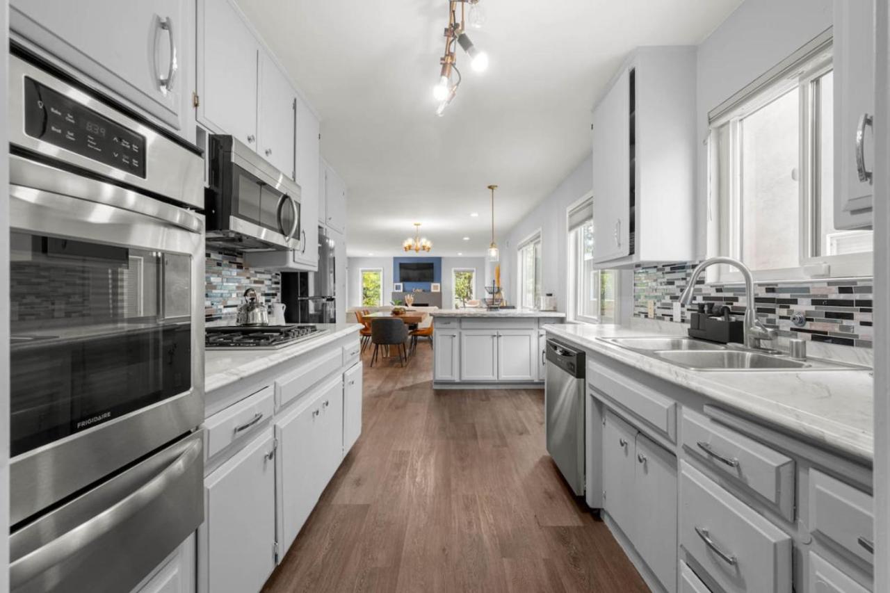 Valerio Luxe Escape - Spacious Modern Home - 4