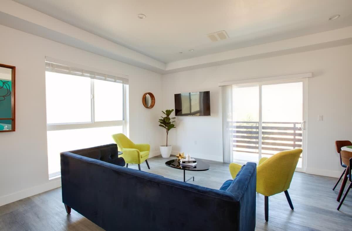 Luxury Townhome with Gated Parking and Private Balcony - 2