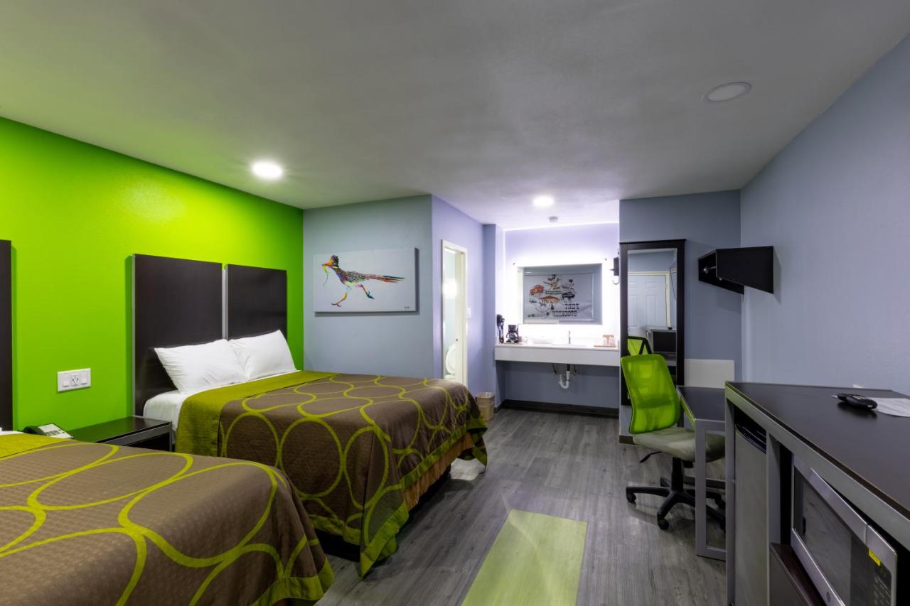 Executive Lodge Inn — photo 17
