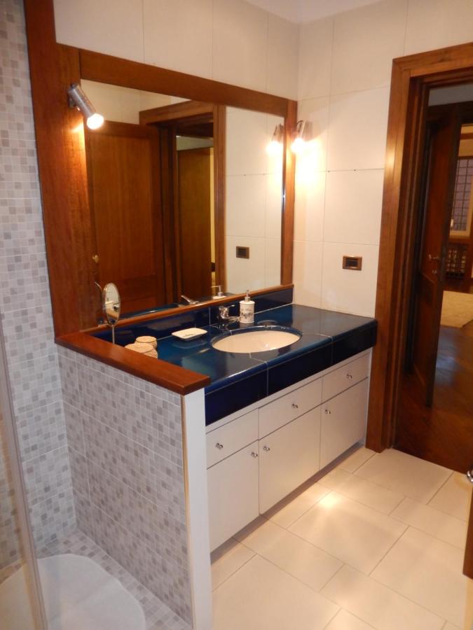 Colosseo Homerents 2 - 3