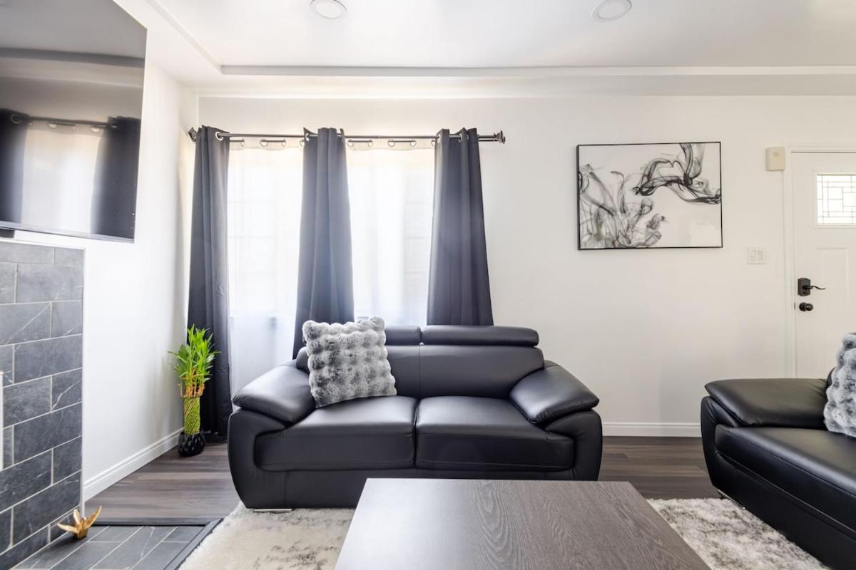 Modern2BR Home SoFi LAX Parking Fast WiFi