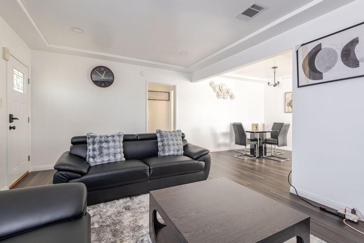 Modern2BR Home SoFi LAX Parking Fast WiFi - 4