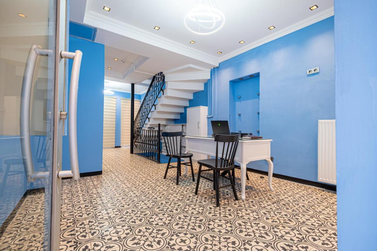 Galata heart suits - 5