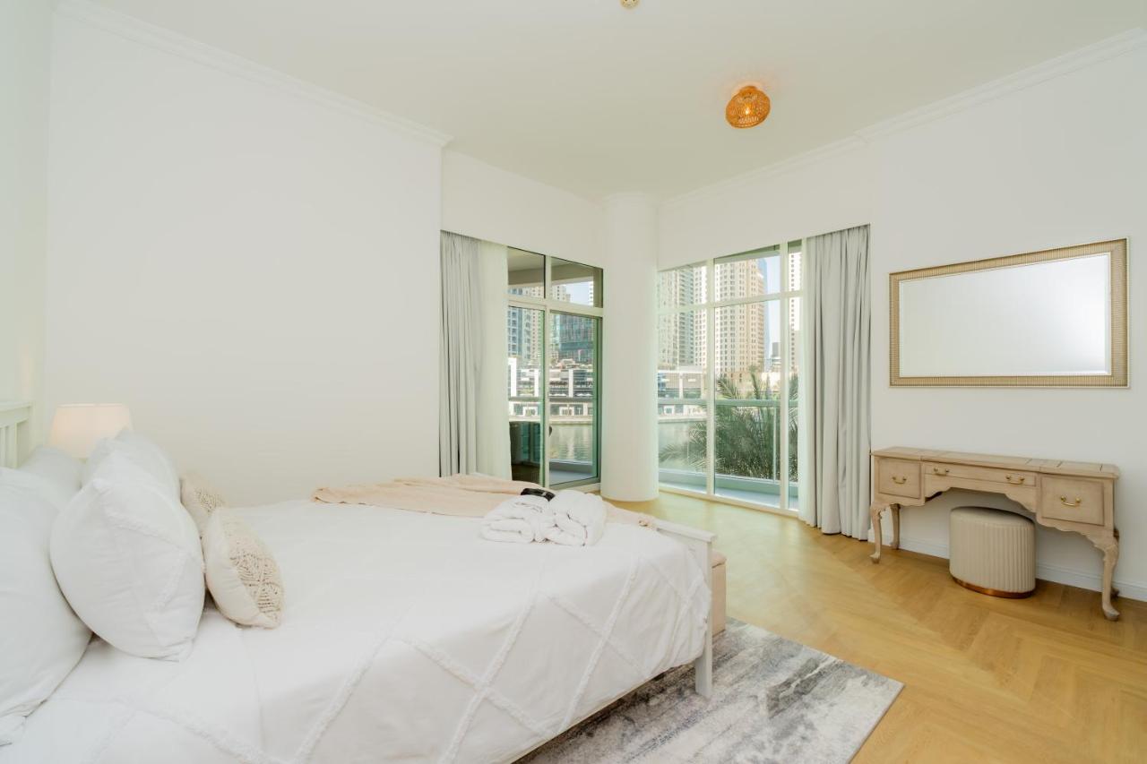 Dubai Marina - Beautiful 2 Bedroom Apartment - 2