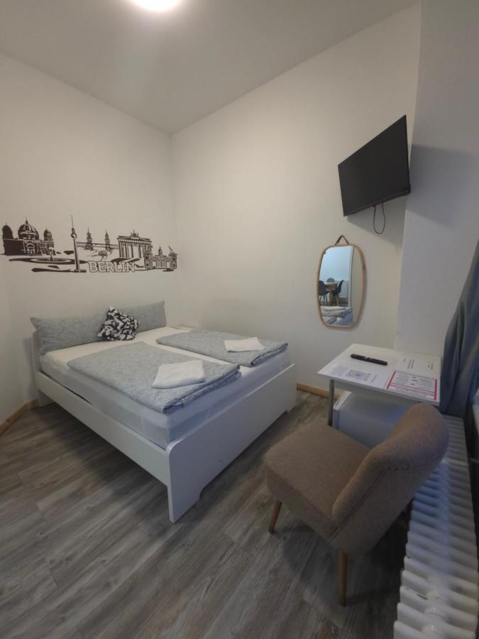 Kiez Box TwentyForSeven private room - 2