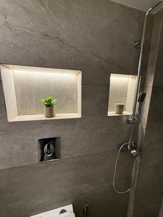 Smyrni Cozy Luxury - 3