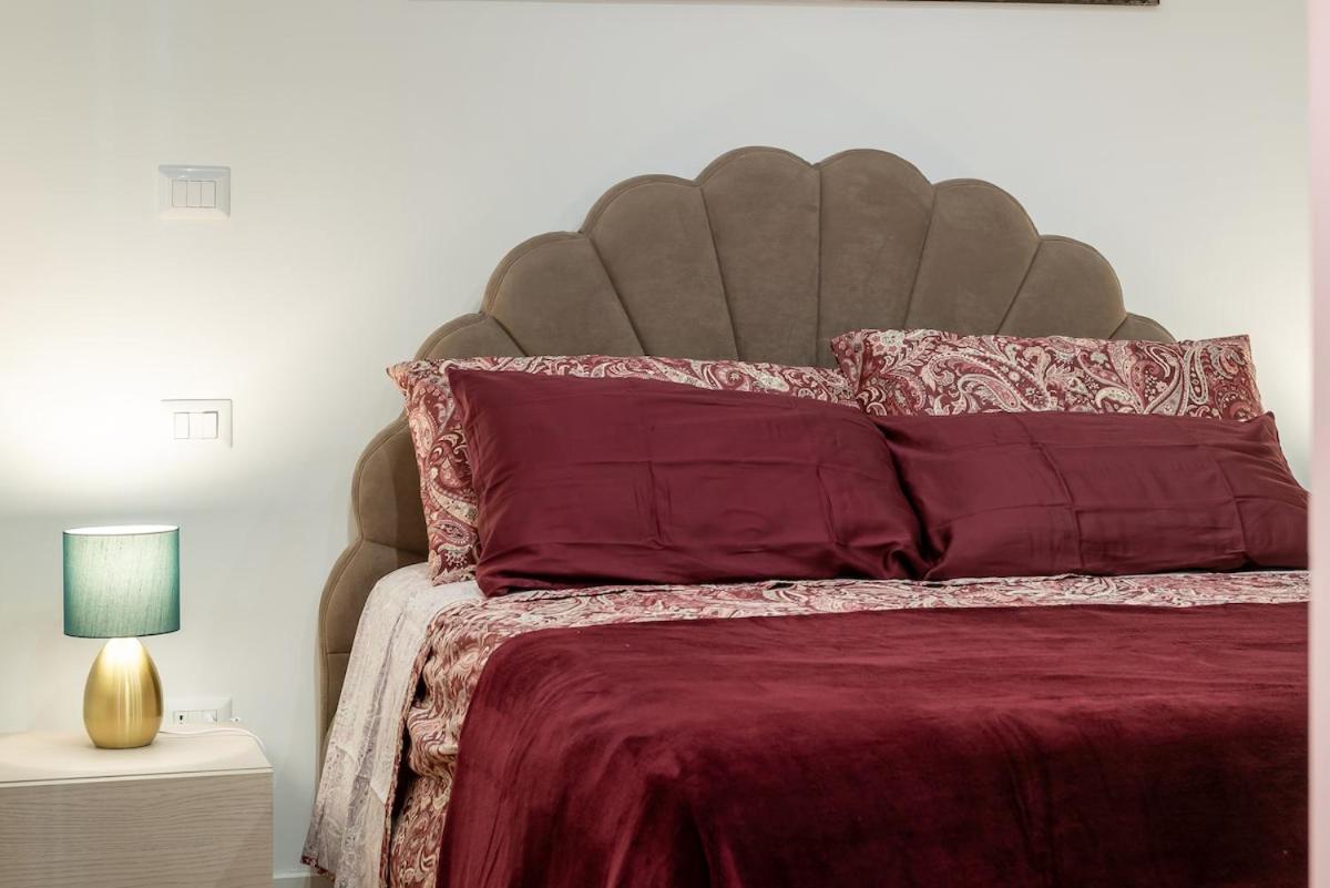 Vatican's Lion Suite - 2