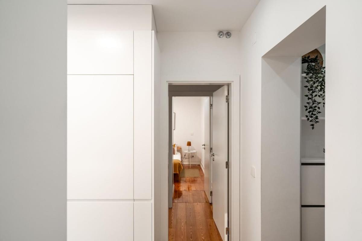 Stylish T2 Apartment in Lisbon by Lisbeyond - 4
