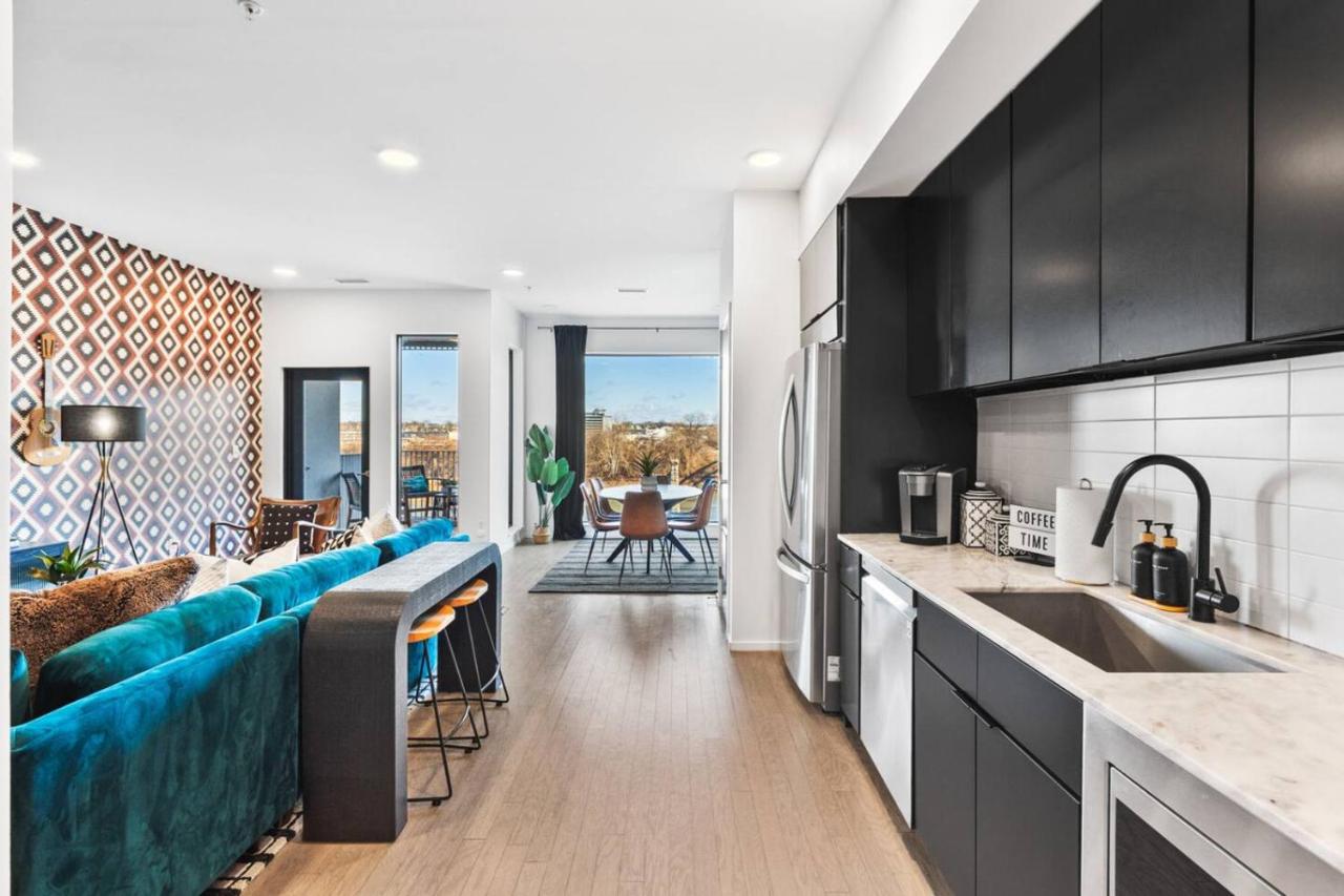 Riverfront Condo Walk to Downtown with Garage Parking - 4