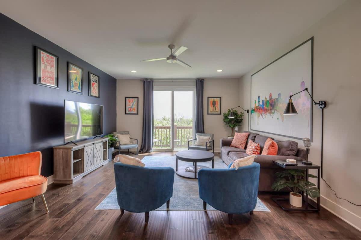 Bless Your Heart by Stay Local Nashville - 4