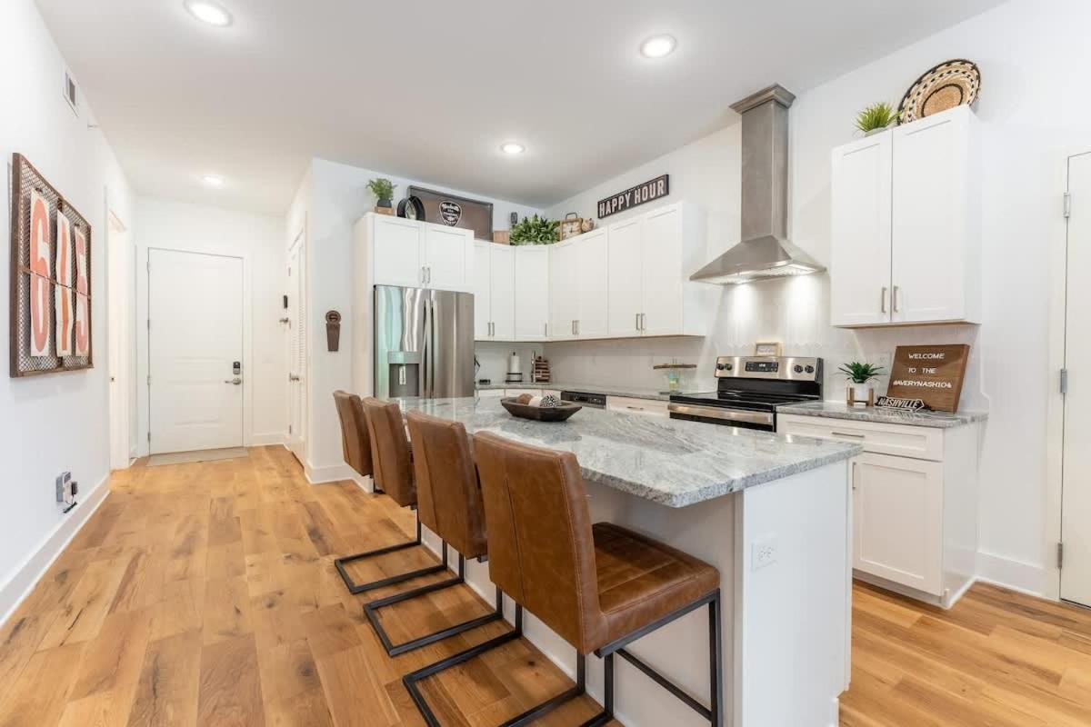 The Jack Daniels Suite by Stay Local Nashville - 4