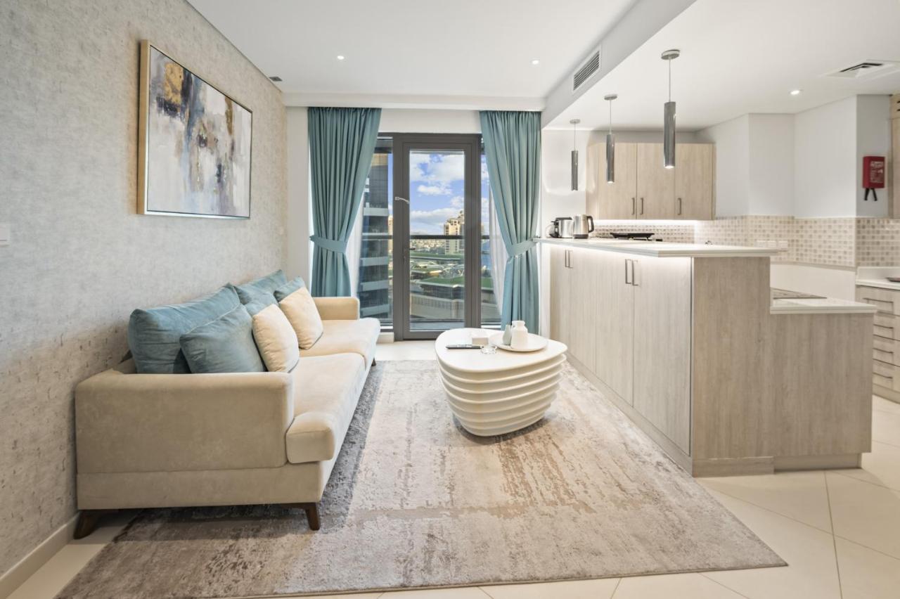 1BR Seven Palm, Modern, Fully Furnished, Infinity Pool Rooftop and skyline views - 3