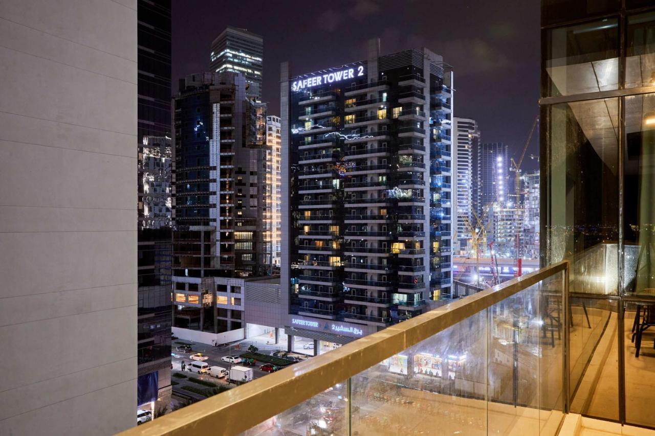 Bright 2 BHK in Prime Location - 3