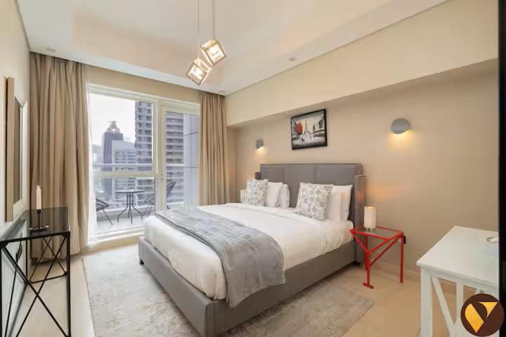 Vogue Vacation Homes, Downtown Mon Reve near Burj Khalifa and Dubai Mall, Two Bedroom plus kids room Apartment with Balcony and Access to all Amenities - 4