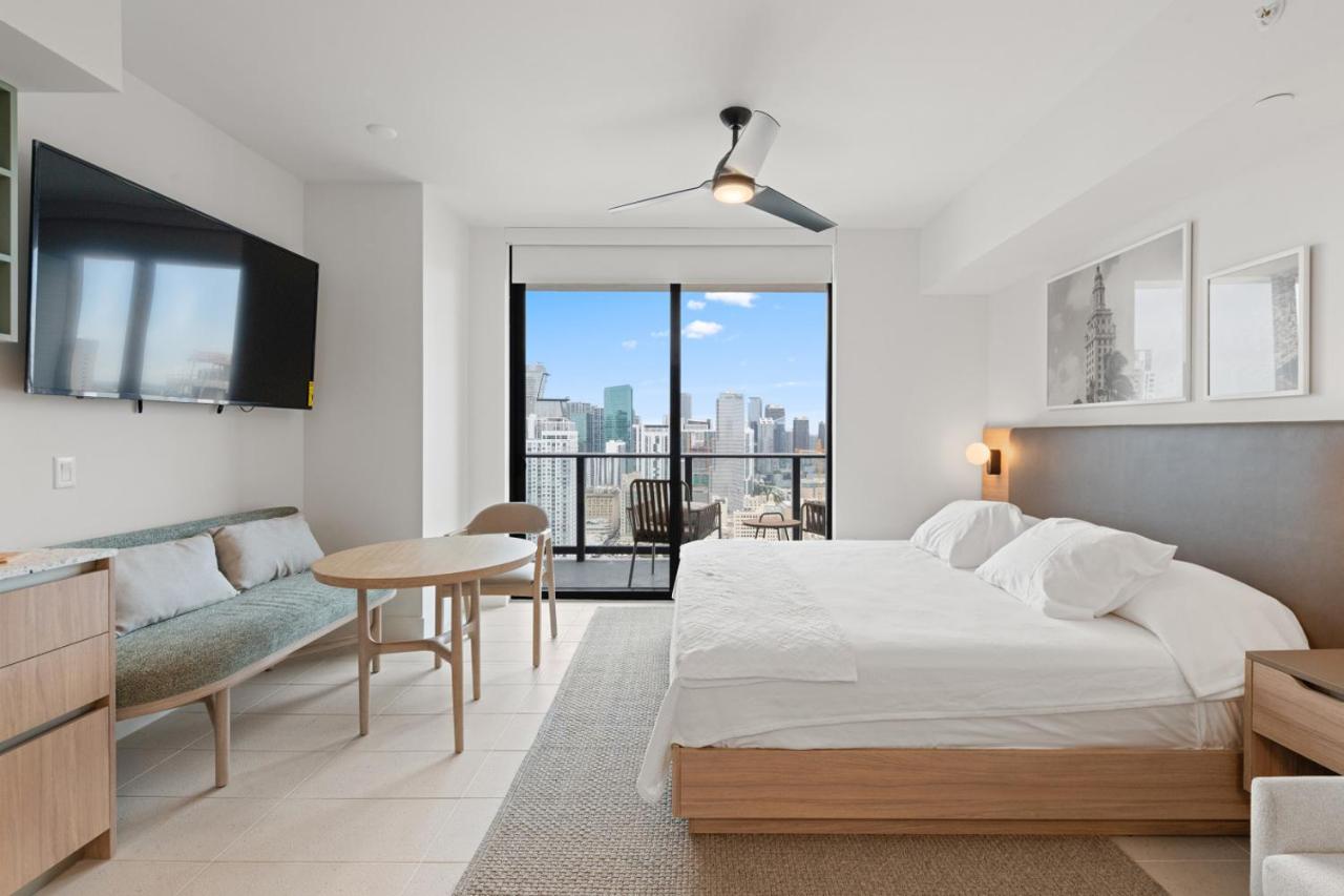 3512 Elegant Studio in Miami Downtown with a Pool and a 24-7 Gym - 2