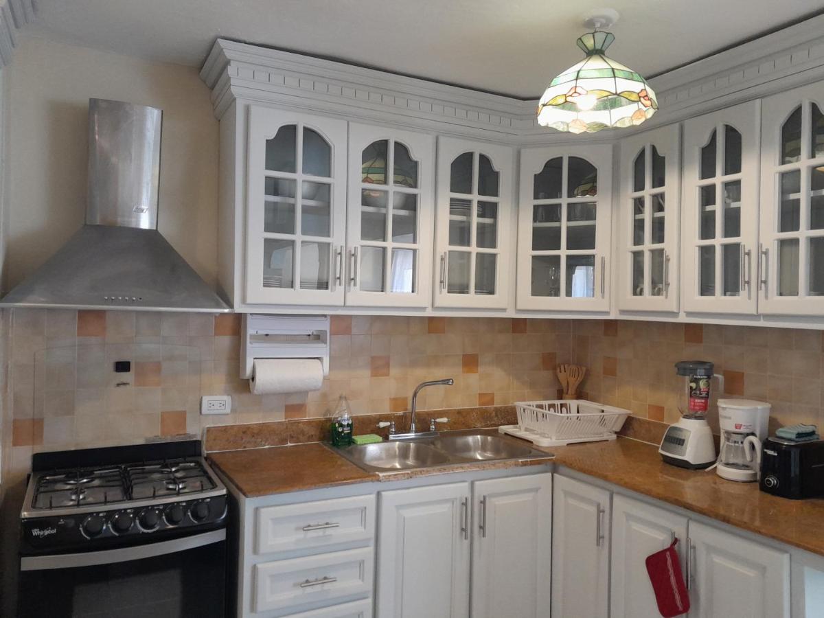 Beach Villas & Apartments Larimar - 2