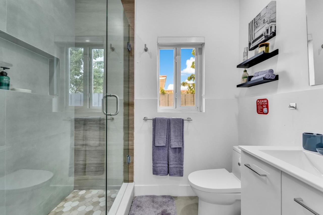 Cozy house with a pool in Miami - 5