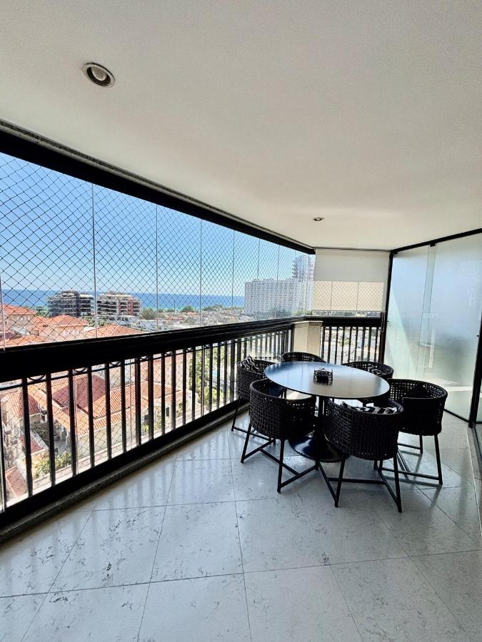 Ocean Front - Praia da Barra da Tijuca